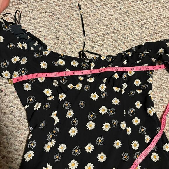 NWT Nordstrom BP Ditsy Floral Tie Front Minidress Black/White Daisy Size Medium - Picture 9 of 10